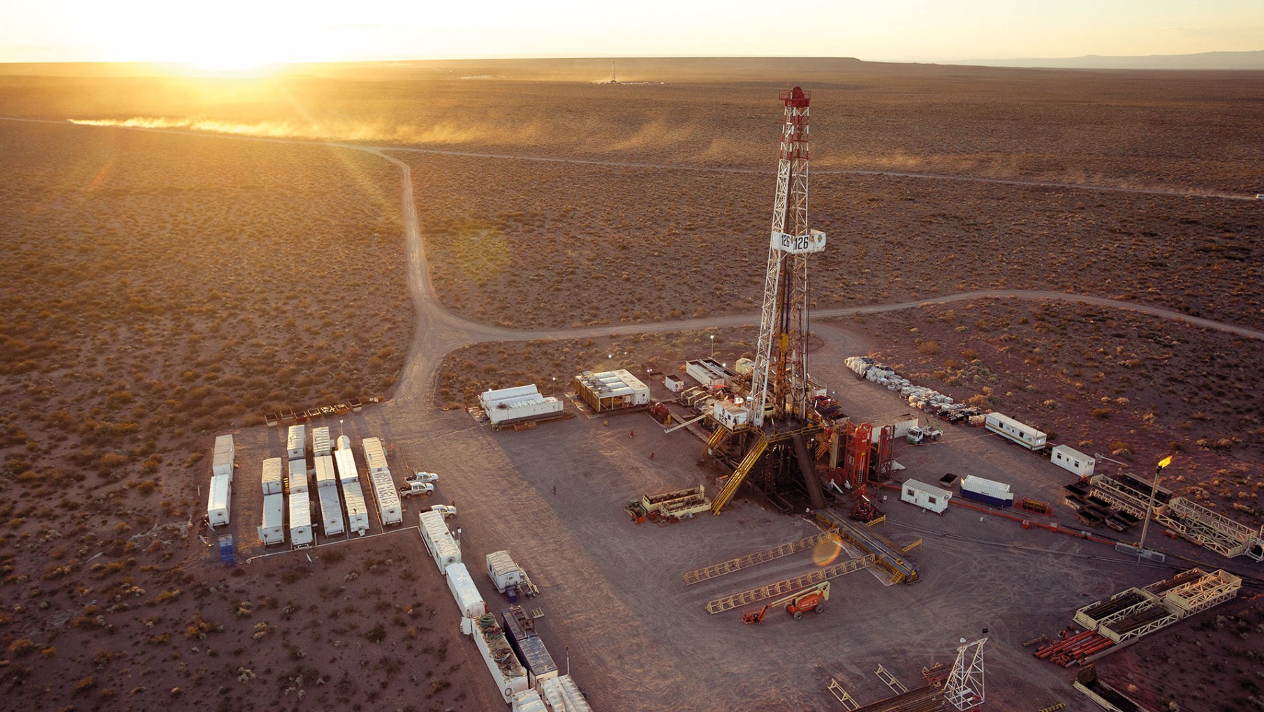 Afip suspendió restricciones aduaneras para importación de insumos destinados a la producción de petróleo no convencional